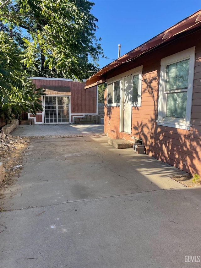 2122 Palm St, Bakersfield, CA 93304 - photo 10
