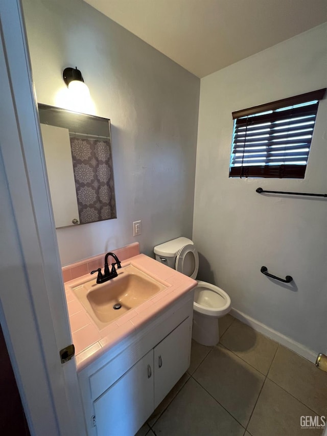 611 6th St, Bakersfield, CA 93304 - photo 40