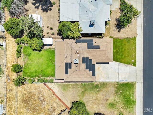 10801 Santa Clara St, Lamont, CA 93241 - drone / aerial view