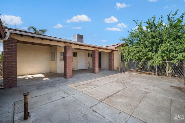 764 E Sutter Ave, Earlimart, CA 93219 - view of patio