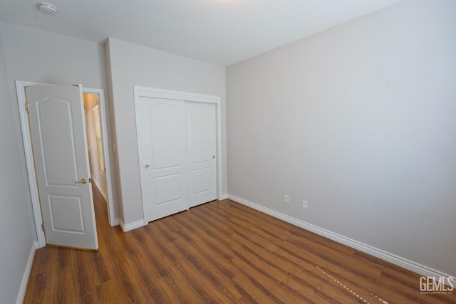 6720 Alderbrook Ln, Bakersfield, CA 93312 - unfurnished bedroom featuring dark wood-style flooring and a closet