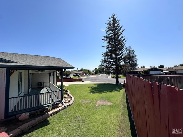 4049 Liz Dr, Bakersfield, CA 93312 - view of yard