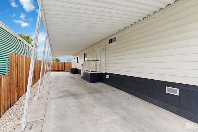 4401 Hughes Ln Unit 148, Bakersfield, CA 93304 - view of patio / terrace