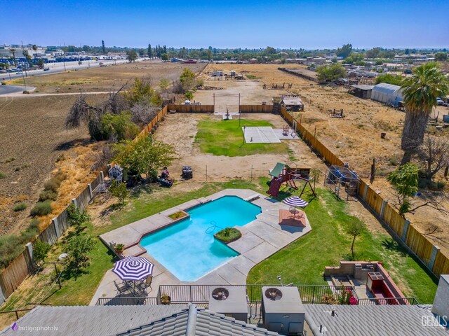 6351 Deacon Ave, Bakersfield, CA 93307 - photo 44