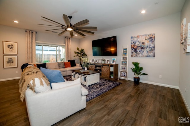 8414 Kowa St, Bakersfield, CA 93314 - living area featuring a ceiling fan, dark wood-style floors, and recessed lighting