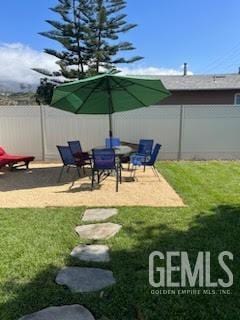 view of yard with a patio area