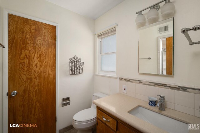 510 Garnsey Ave, Bakersfield, CA 93309 - photo 16