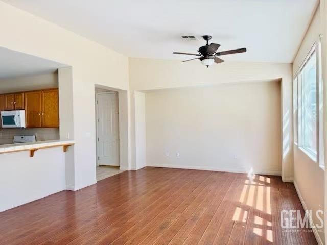 1304 Torulosa Dr, Bakersfield, CA 93311 - photo 6