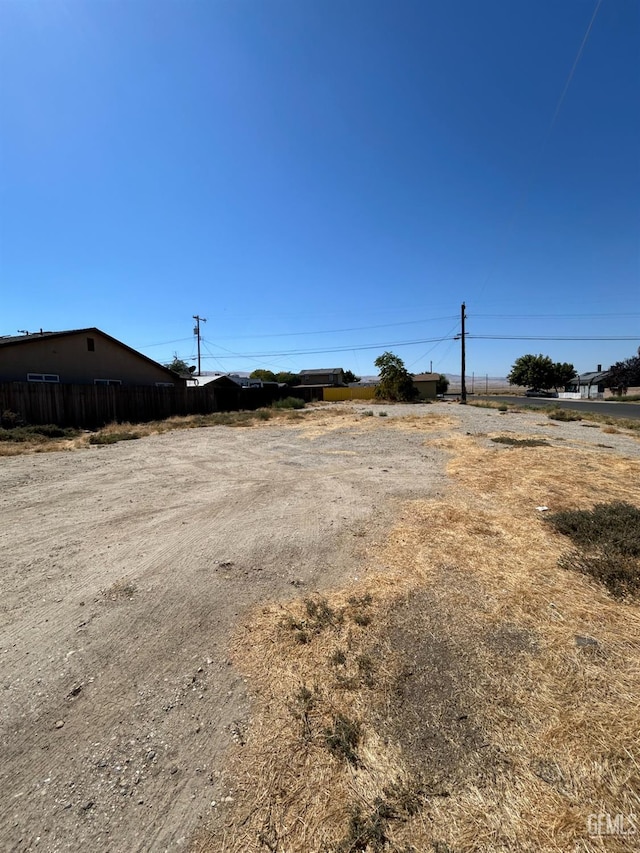 417 Pierce St, Taft CA, 93268 land for sale