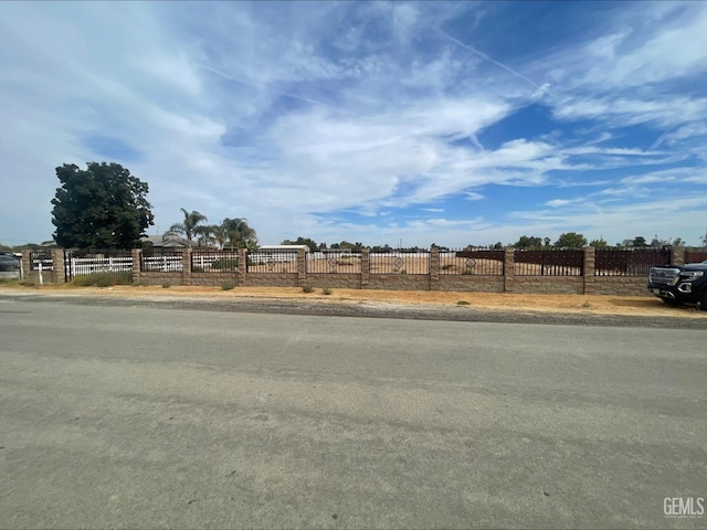 0 Gatson St, Bakersfield CA, 93314 land for sale