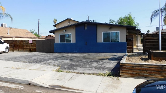 1610 Oregon St, Bakersfield, CA 93305 - photo 2