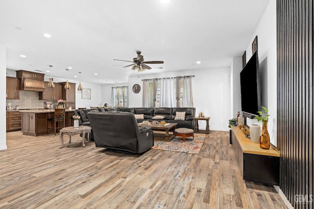 7900 Linden Tree Ave, Bakersfield, CA 93313 - living area with ceiling fan, baseboards, light wood-style floors, and recessed lighting