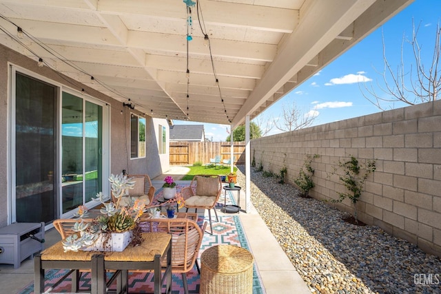 6713 Diamond Springs Dr, Bakersfield, CA 93313 - view of patio / terrace featuring a fenced backyard