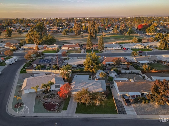 view of aerial view at dusk