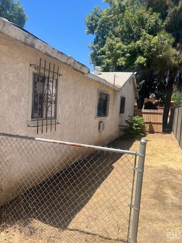 2419 N Inyo St, Bakersfield, CA 93305 - photo 4