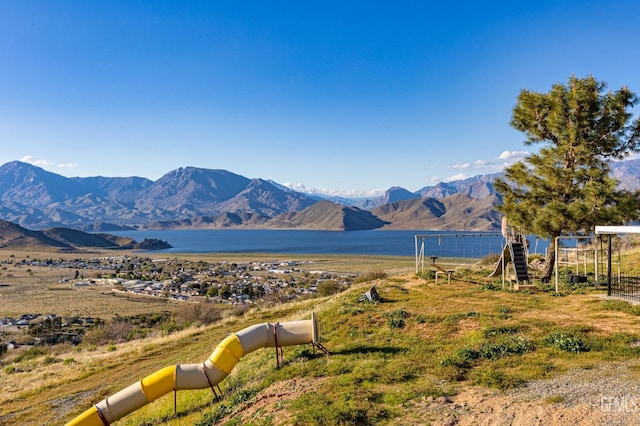 property view of mountains featuring a water view