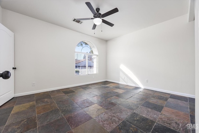 empty room with ceiling fan