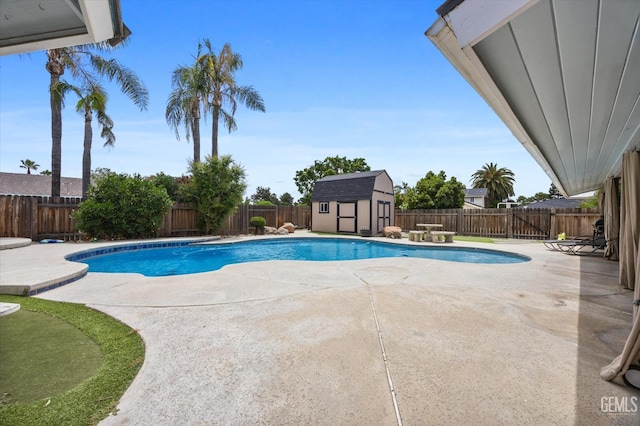 1912 Glencairn Ct, Bakersfield, CA 93309 - photo 33