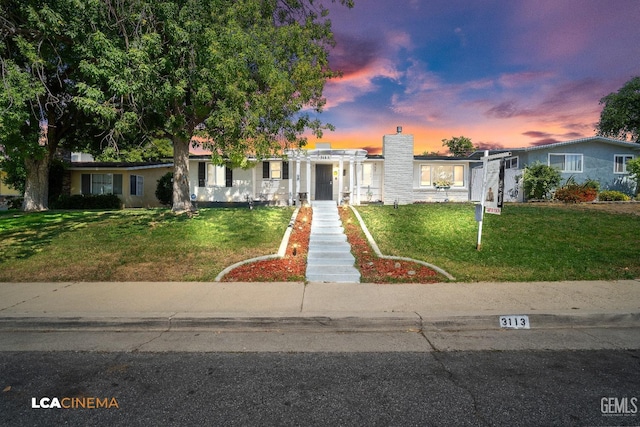 Listing photo 2 for 3113 Occidental St, Bakersfield CA 93305