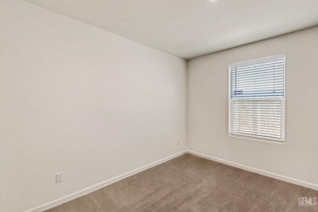 6003 Vespucci Ave, Bakersfield, CA 93313 - unfurnished room featuring baseboards and carpet