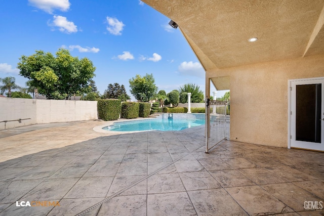 8119 Willoughby Ct, Bakersfield, CA 93313 - photo 30