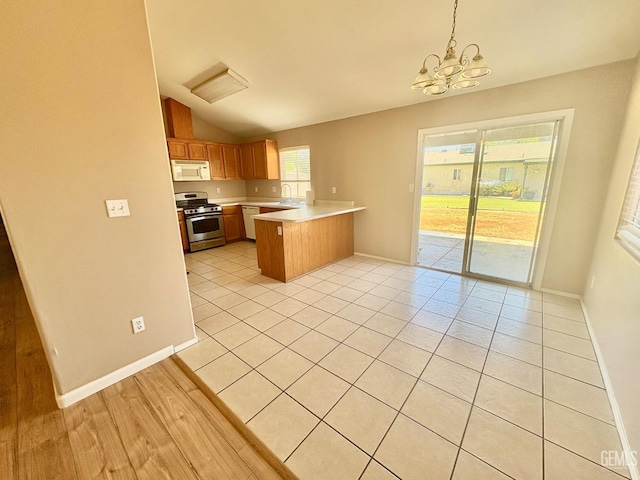 5205 Coxwold Abbey Ct, Bakersfield, CA 93307 - photo 10