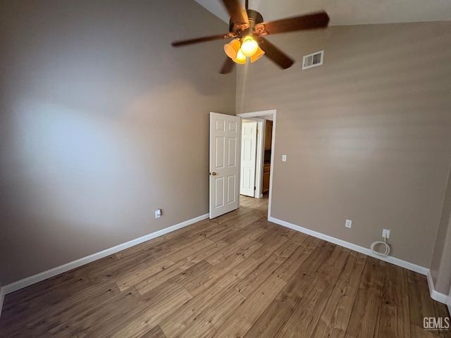 5205 Coxwold Abbey Ct, Bakersfield, CA 93307 - photo 20