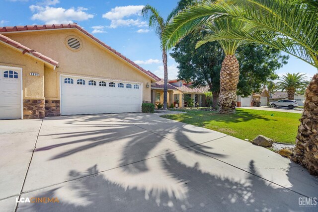 3614 White Sands Dr, Bakersfield, CA 93313 - photo 5