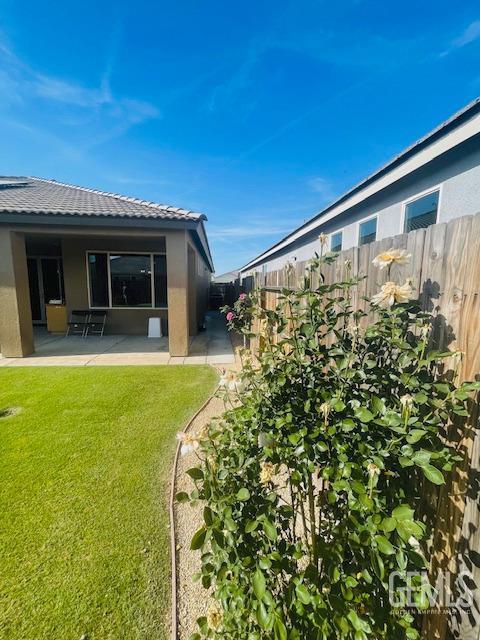 9713 Blountsville Dr, Bakersfield, CA 93311 - photo 28