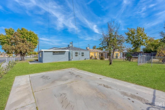 325 1st St, Bakersfield, CA 93304 - photo 31