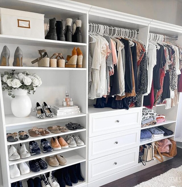 8707 Beau Maison Way, Bakersfield, CA 93311 - view of closet