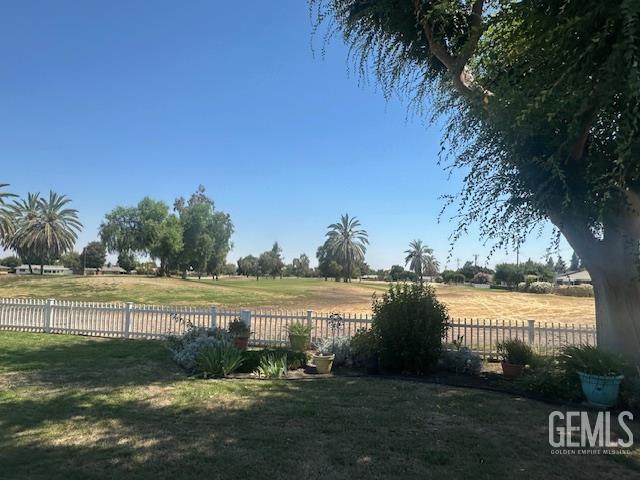 6405 Desert Hills Ave, Bakersfield, CA 93309 - photo 18