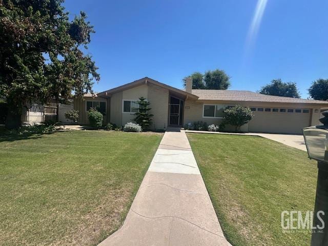 6405 Desert Hills Ave, Bakersfield, CA 93309 - photo 2