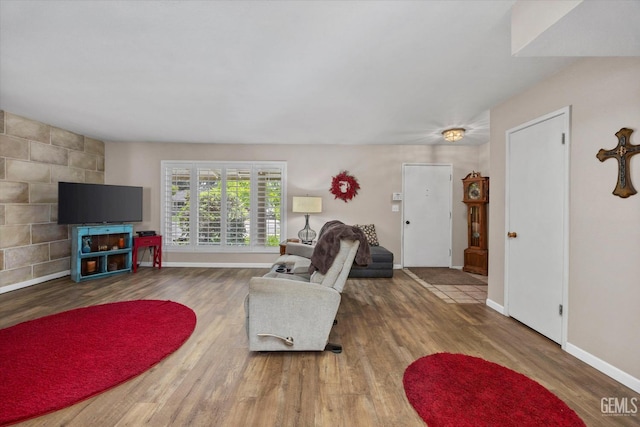 808 La Puente Dr, Bakersfield, CA 93309 - living area with wood finished floors and baseboards