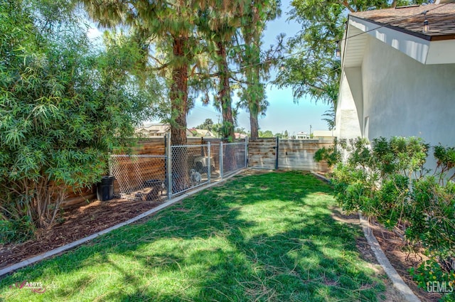 11265 Poulsen Way, Bakersfield, CA 93312 - view of fenced backyard