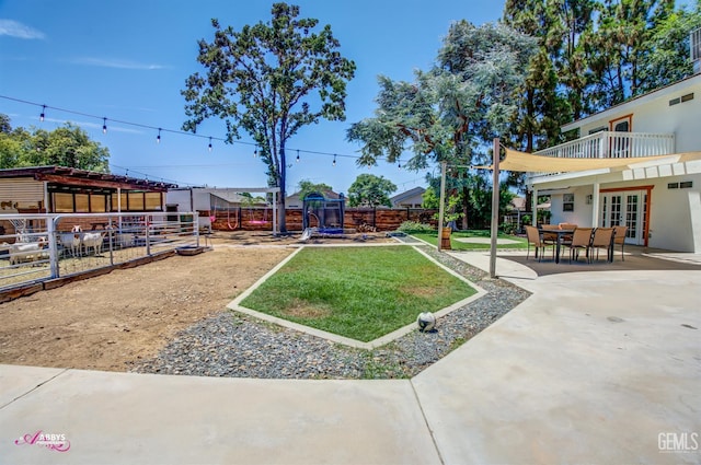 11265 Poulsen Way, Bakersfield, CA 93312 - view of yard featuring french doors