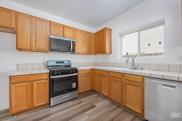 220 Ixtapa Dr, Bakersfield, CA 93307 - photo 16