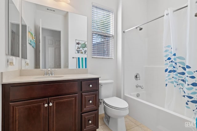 9904 Toscana Dr, Bakersfield, CA 93306 - bathroom featuring vanity, shower / bath combo, and tile patterned floors