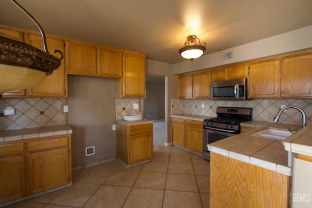 6208 Trinidad Ct, Bakersfield, CA 93313 - photo 13