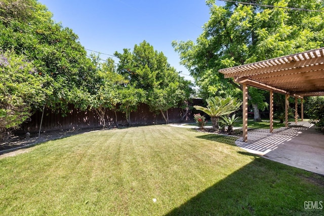 2513 Elm St, Bakersfield, CA 93301 - view of yard with a pergola and a patio area