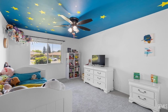 2513 Elm St, Bakersfield, CA 93301 - bedroom featuring light carpet