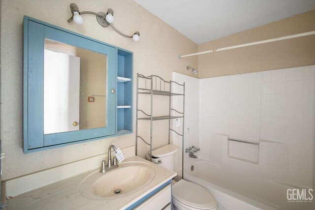 4120 Willow Trl, Frazier Park, CA 93225 - bathroom featuring vanity and shower / tub combination
