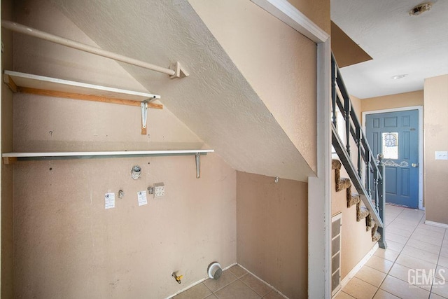 4120 Willow Trl, Frazier Park, CA 93225 - laundry room with gas dryer hookup and tile patterned floors