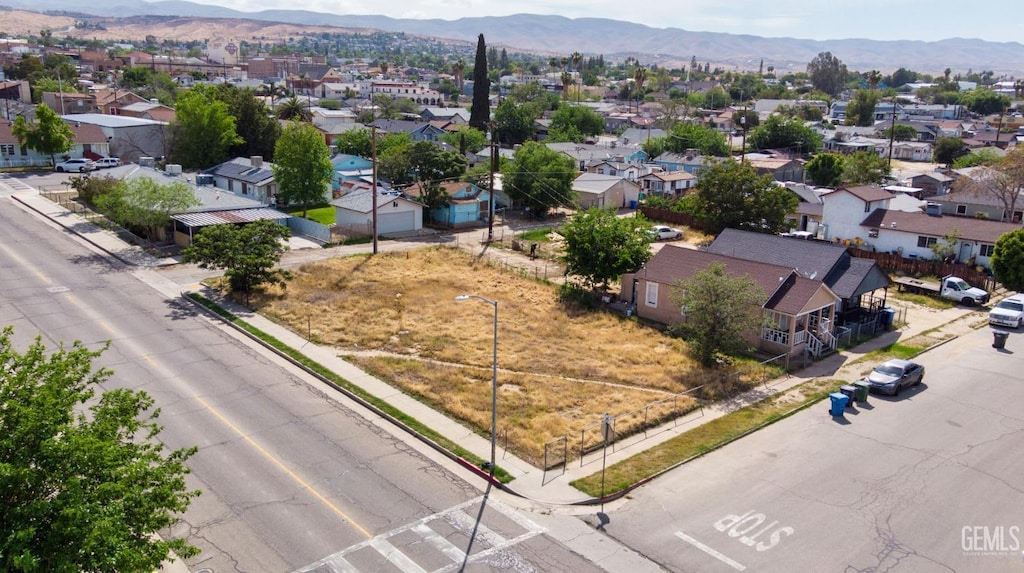 401 Woodrow St, Taft, CA 93268