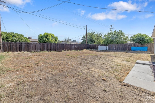 1813 6th Ave, Delano, CA 93215 - view of yard