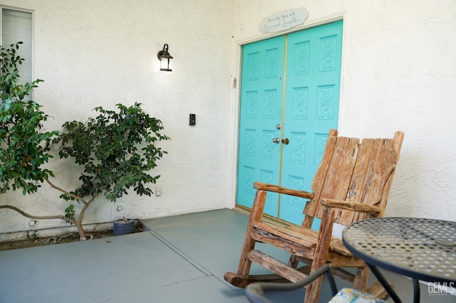 5421 Demaret Ave, Bakersfield, CA 93309 - entrance to property with stucco siding