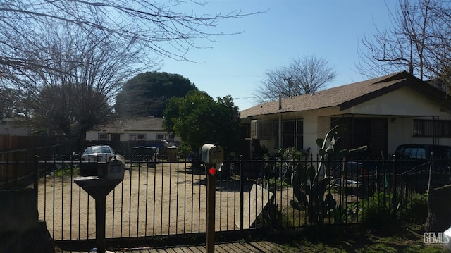 1917 Pacific St, Bakersfield, CA 93305 - photo 1