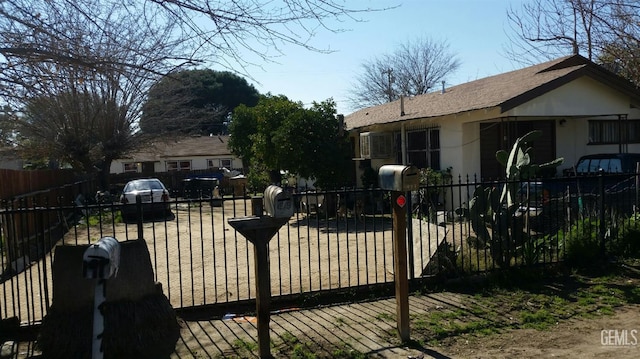 1917 Pacific St, Bakersfield, CA 93305 - photo 2