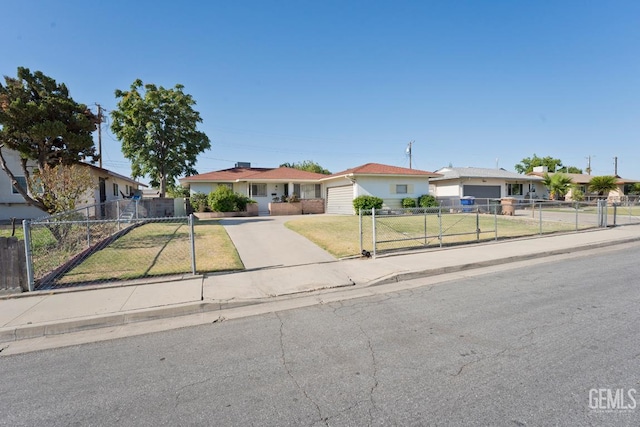 1601 Antonia Way, Bakersfield, CA 93304 - photo 1