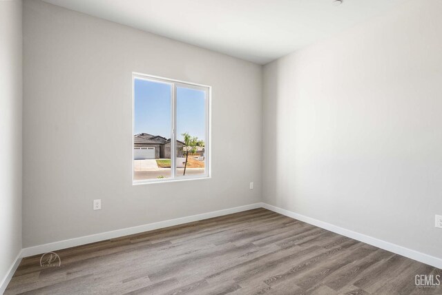 9207 Brown Leaf Ave, Bakersfield, CA 93306 - photo 19
